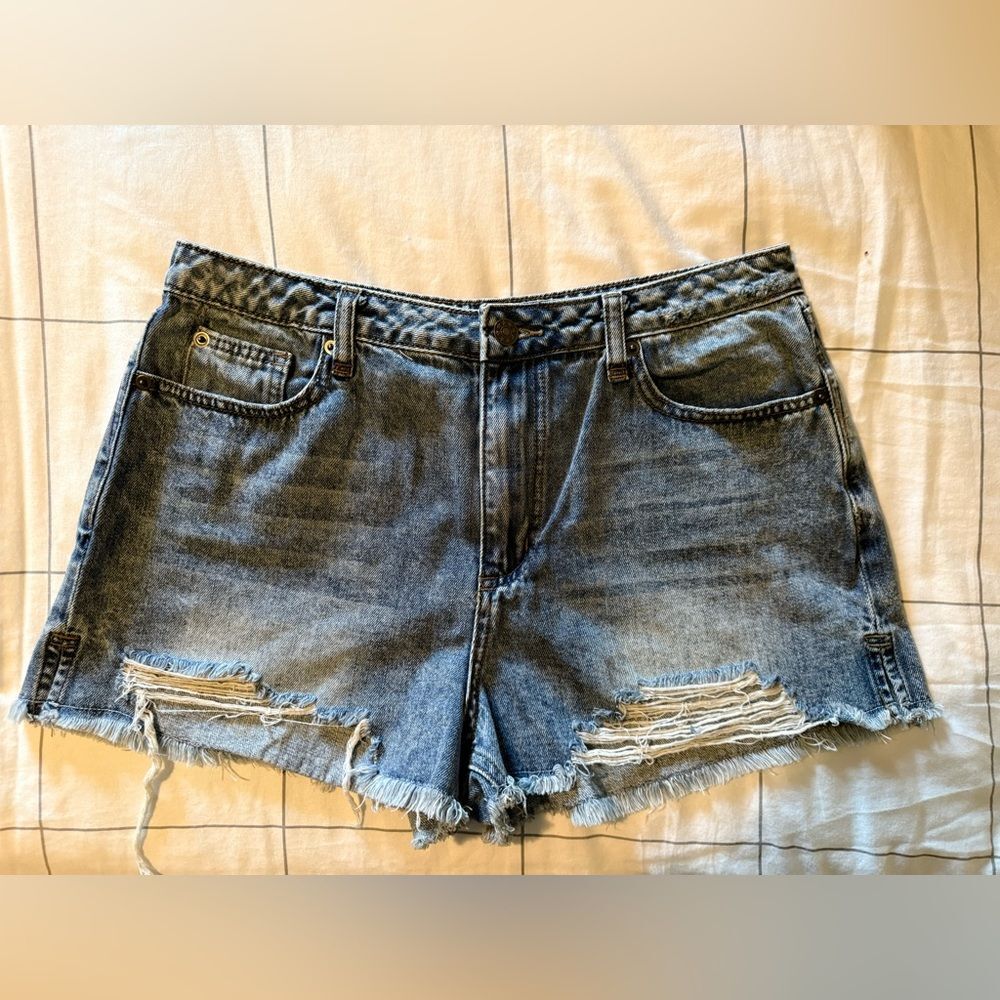 Mustard Seed Distressed Blue Jean Shorts